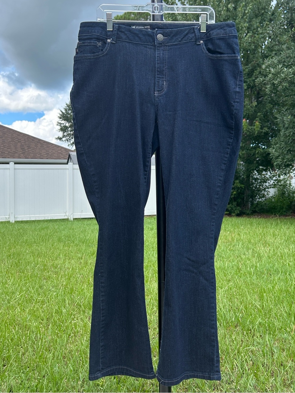 Lee Modern Series curvy fit bootcut jeans